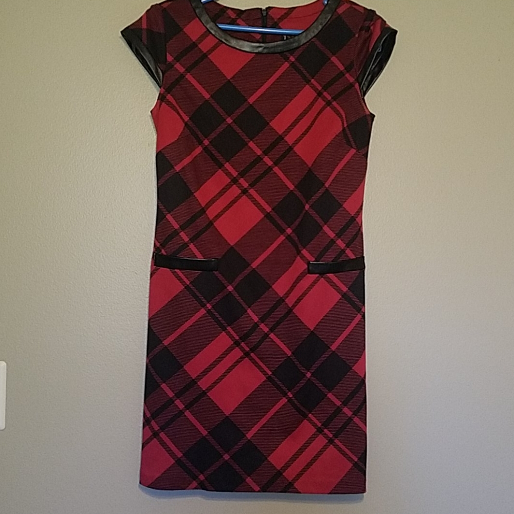Seasonal Dress. R&K originals, Worn once, like new condition.